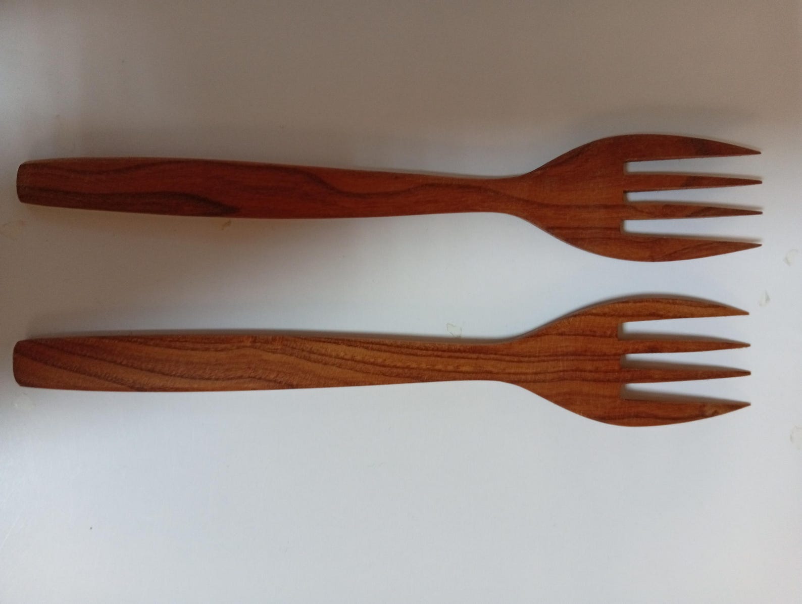 4483580589-img-4 Acacia Wood Salad Bowl Set, Olive Wood Servers, Magnetic Shakers, 7-Piece Rustic Kitchen